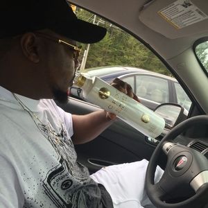 Meet your Posher, Earl